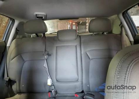 2014 Kia Sportage Base z USA, uszkodzony, nr VIN KNDPB3AC9E7667117